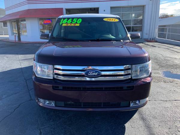 2011 Ford Flex SEL AWD - cars & trucks - by dealer - vehicle... for sale in Hickory, NC – photo 8