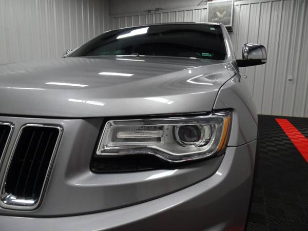 2015 Jeep Grand Cherokee 4WD 4dr Limited hatchback Silver - cars &... for sale in Branson West, MO – photo 10