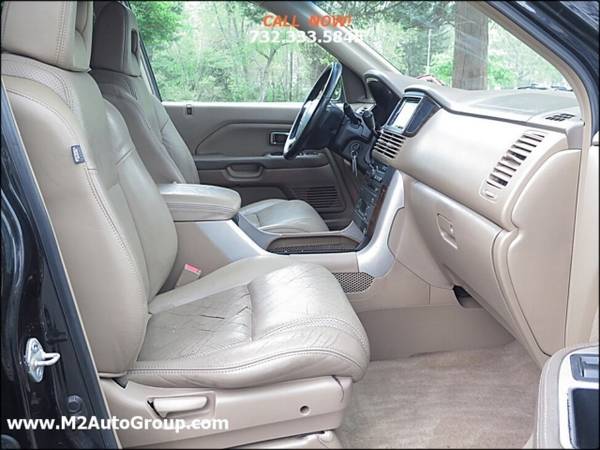 2004 Honda Pilot EX L 4dr 4WD SUV w/Leather and Entertainment Syste for sale in East Brunswick, NJ – photo 9