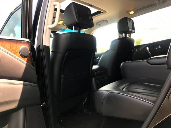 2011 Infiniti QX56 - AWD ** 2 Dvds ** Sunroof ** NAVI ** 3rd Row Seati for sale in Madison, WI – photo 12