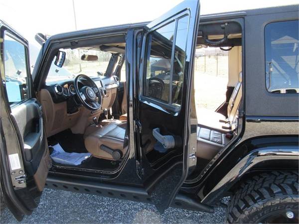 2011 JEEP WRANGLER UNLIMITED SAHARA, Black APPLY ONLINE for sale in Summerfield, NC – photo 19