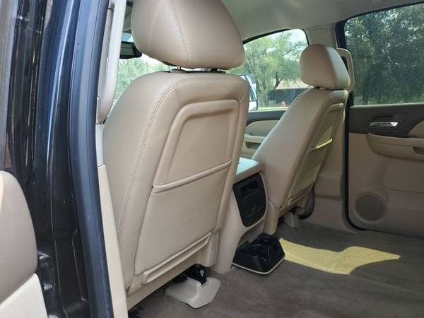 2014 Chevrolet Silverado 2500 HD Crew Cab 4WD LTZ Pickup 4D 8 ft Trade for sale in Harrisonville, MO – photo 20