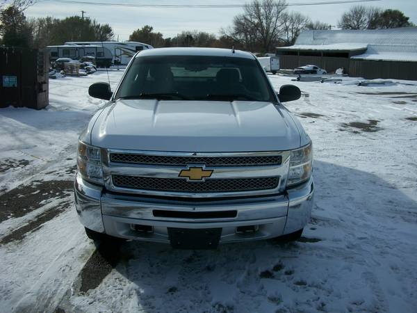 2012 Chevy Silverado 1500 Ex-Cab LT 4x4 - cars & trucks - by dealer... for sale in Billings, MT – photo 7