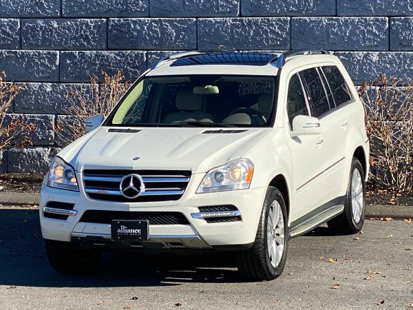 2012 Mercedes-Benz GL450 4MATIC - nav, 3rd row, DVD, 1 owner,... for sale in Middleton, MA – photo 3