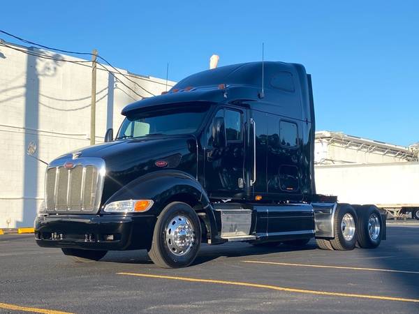 2007 Peterbilt 387 semi truck CAT C15, 13 Speed, last of the good... for sale in Fort Myers, FL – photo 9