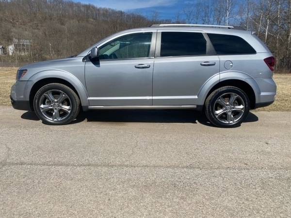 2017 Dodge Journey Crossroad AWD - - by dealer for sale in Darlington, PA – photo 3