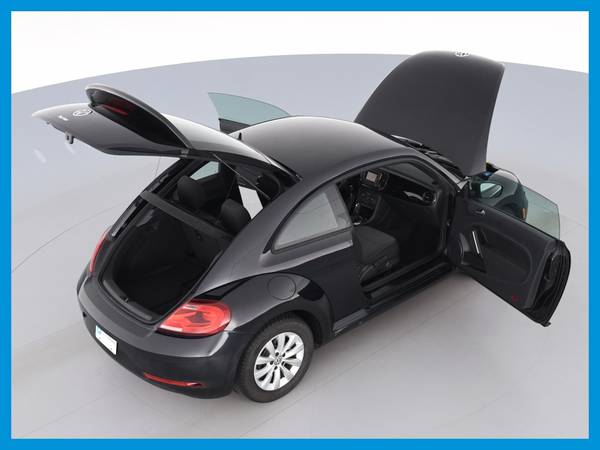 2017 VW Volkswagen Beetle 1 8T S Hatchback 2D hatchback Black for sale in Montebello, CA – photo 19