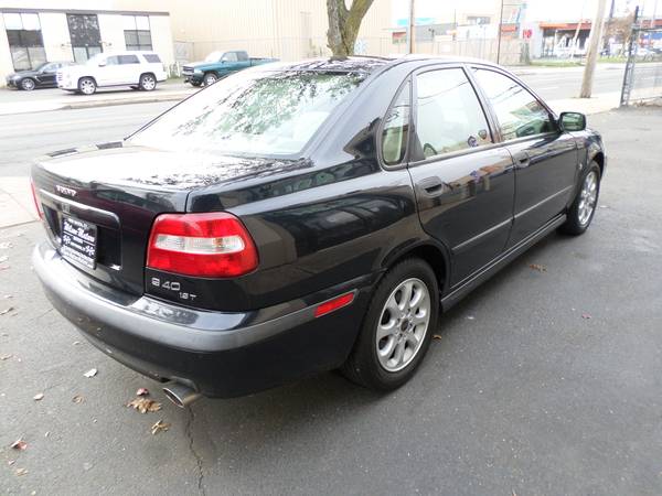 2001 Volvo S40 1.9T LOW MILES*** - cars & trucks - by dealer -... for sale in New Haven, CT – photo 6