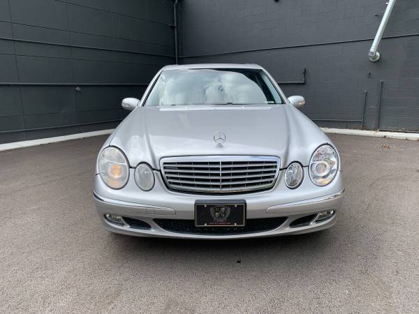 2005 Mercedes E500 4Matic - - by dealer - vehicle for sale in Lockport, IL – photo 2