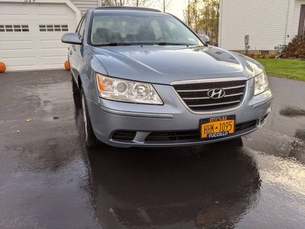 2009 Hyundai Sonata GLS - cars & trucks - by owner - vehicle... for sale in Brockport, NY – photo 4