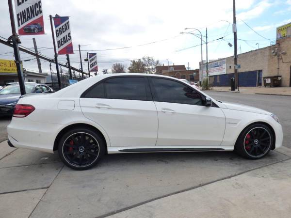 2016 Mercedes-Benz AMG E 63 S 4MATIC Sedan - Call or TEXT! Financing... for sale in Chicago, IL – photo 13