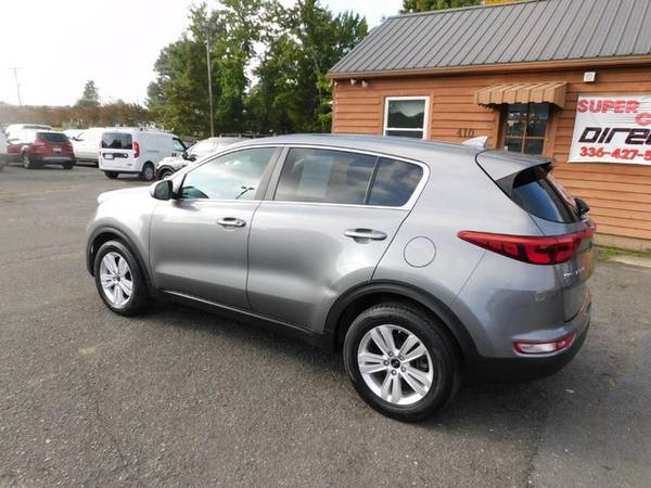 Kia Sportage LX FWD SUV 1 Owner Sport Utility 45 A Week Payments... for sale in Asheville, NC – photo 2