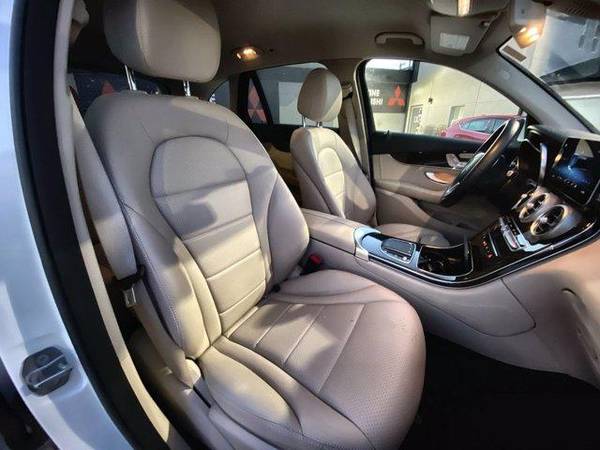 2020 Mercedes-Benz GLC GLC 300 - - by dealer - vehicle for sale in Commack, NY – photo 24