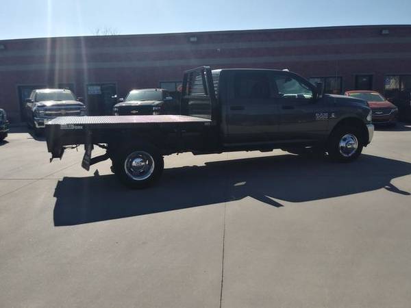 2018 Ram 3500 Crew Cab - Financing Available! - cars & trucks - by... for sale in Wichita, KS – photo 7