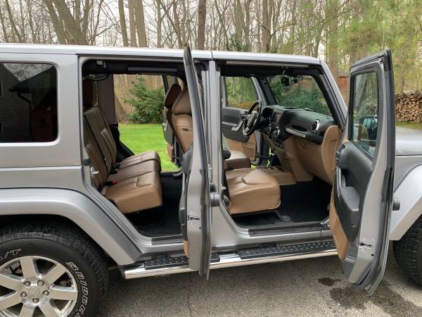 2016 Jeep Wrangler Unlimited Sahara for sale in Grosse Pointe, MI – photo 8