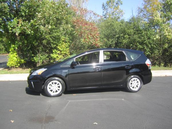 2012 Toyota Prius V Three NAVIGATION NEW TIRES - CLEAN!!! 1 OWNER!! for sale in Highland Park, TN – photo 14