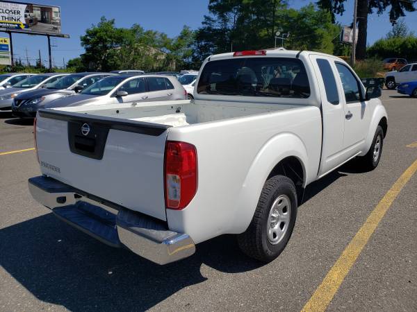 2013 Nissan Frontier King Cab Automatic Pickup Truck 1 Owner for sale in Lynnwood, WA – photo 6