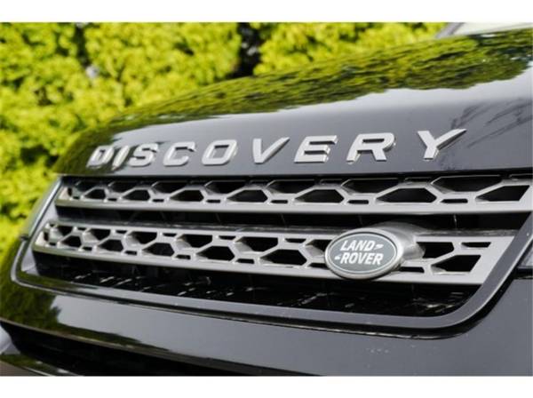 2017 Land Rover Discovery Sport SE Sport Utility 4D - cars & trucks... for sale in Yakima, WA – photo 6