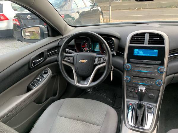 2013 CHEVY MALIBU LS (1 OWNER, CLEAN CARFAX, FWD, EXTREMELY CLEAN) for sale in islip terrace, NY – photo 15
