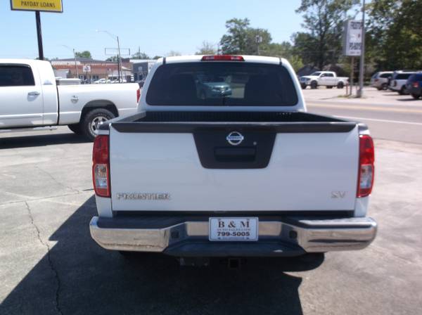 2014 Nissan Frontier SV Crew Cab 2WD - - by dealer for sale in Picayune, LA – photo 8