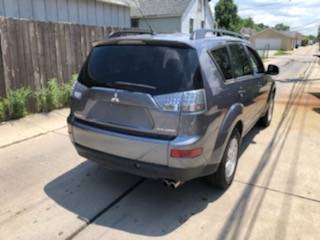 2008 MITSUBISHI OUTLANDER EXTRA CLEAN LOOKS AND DRIVES LIKE NEW for sale in Chicago, IL – photo 7