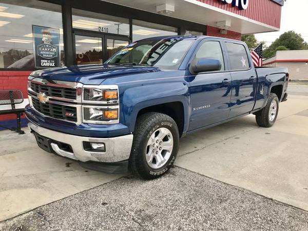 2015 Chevrolet Silverado 1500 Crew Cab - Financing Available! - cars... for sale in Fayetteville, NC – photo 2