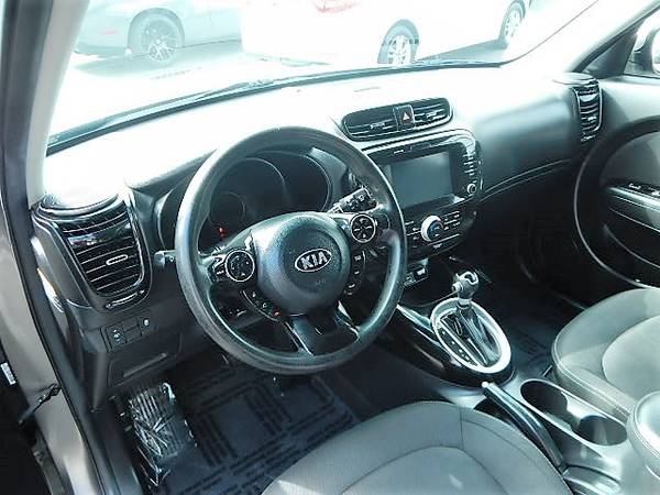 2018 KIA SOUL PLUS! BACK UP CAMERA! ONE OWNER! SUPER CLEAN GRT... for sale in GROVER BEACH, CA – photo 12