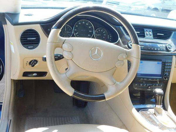 2006 Mercedes-Benz CLS CLS 500 4dr Sedan for sale in Chelsea, MI – photo 11