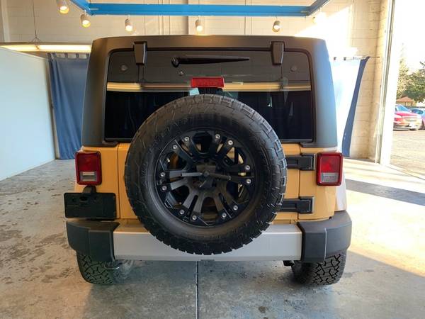 2013 Jeep Wrangler 4x4 4WD Unlimited Sahara SUV - cars & trucks - by... for sale in Gresham, OR – photo 14