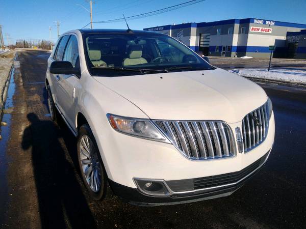 2013 Lincoln MKX AWD, Pano-roof Nav Push button start, 3.7L,... for sale in Missoula, MT – photo 2