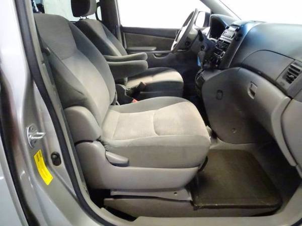 2010 Toyota Sienna LE Mobility Upgrade and Prep Package - cars &... for sale in Skokie, IL – photo 12