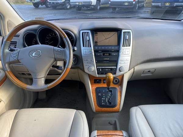 2005 LEXUS RX 330 /Mark Levinson Sound/Leather/Moon Roof/Alloy... for sale in Analomink, PA – photo 16