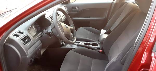 2007 Ford Fusion SE - cars & trucks - by owner - vehicle automotive... for sale in Winneconne, WI – photo 6