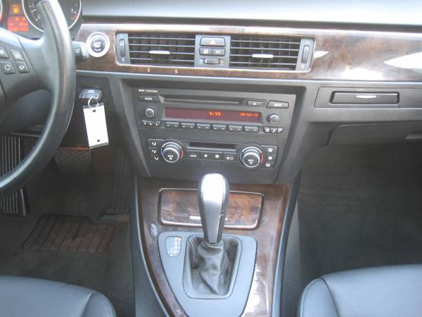 *$995 Down & *$269 Per Month on this sporty 2009 BMW 3 SERIES 328i! for sale in Modesto, CA – photo 17
