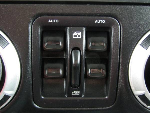 2015 Jeep Wrangler Unlimited/4WD 4dr Sahara - - by for sale in New Glarus, WI – photo 17