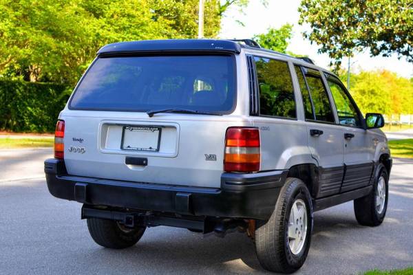 1995 Jeep Grand Cherokee Laredo 4dr 4WD SUV - - by for sale in Wilmington, NC – photo 4