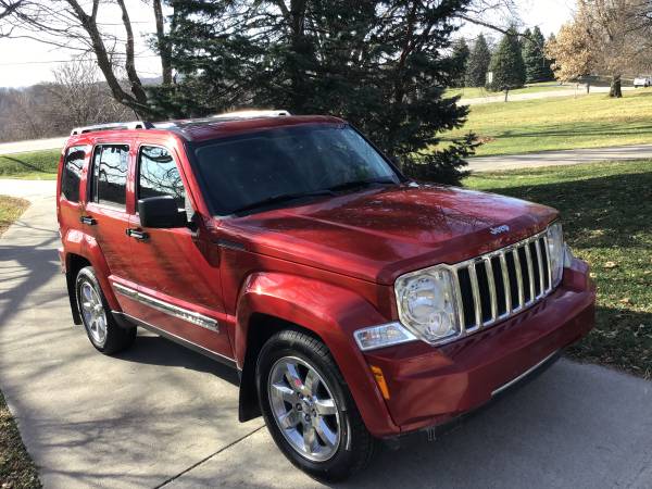 Red 2010 Jeep Liberty Limited 4X4 (114,000 Miles) - cars & trucks -... for sale in Dallas Center, IA – photo 19