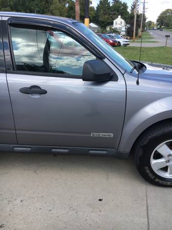 2008 Ford Escape XLS 4WD - - by dealer - vehicle for sale in Other, OH – photo 3