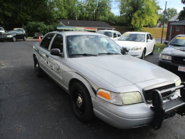 2011 FORD CROWN VIC FITTED POLICE CAR 91K - cars & trucks - by... for sale in Middletown, OH – photo 2
