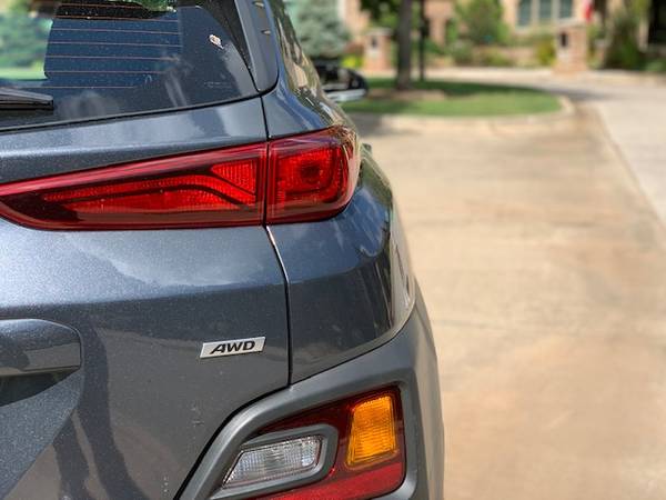 2019 HYUNDAI KONA SE AWD!! ONLY 7,779 MILES!! 1 OWNER!! 30+ MPG!! for sale in Norman, KS – photo 13