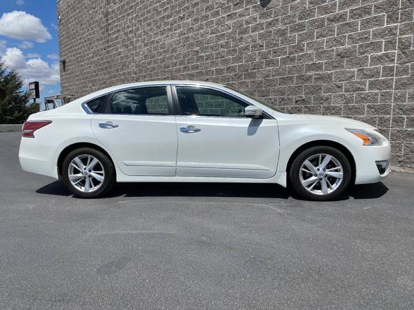 2014 Nissan Altima 2 5 SV sedan Pearl White - - by for sale in Jerome, ID – photo 3