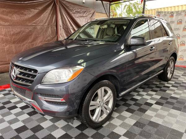 2015 Mercedes-Benz ML-Class ML 350 SUV - cars & trucks - by dealer -... for sale in Richmond Hill, NY – photo 2