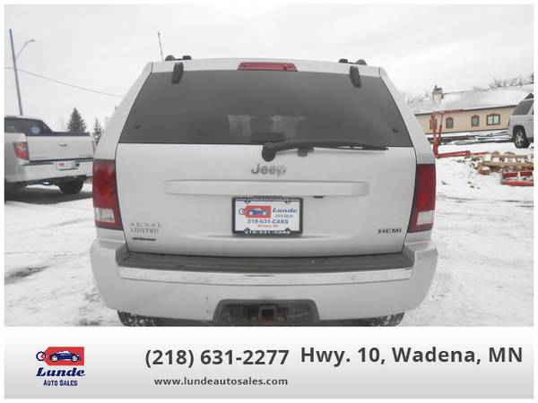 2007 Jeep Grand Cherokee - Financing Available! - cars & trucks - by... for sale in Wadena, ND – photo 6