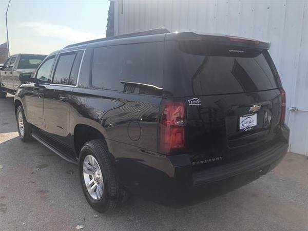 2019 CHEVROLET SUBURBAN LT - SUV - cars & trucks - by dealer -... for sale in Gillette, WY – photo 3