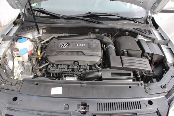 2015 Volkswagen Passat 1 8T Wolfsburg Edition PZEV 4dr Sedan, Loaded for sale in Omaha, NE – photo 18