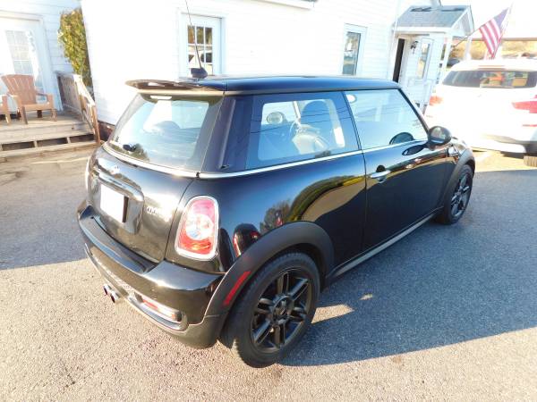 2011 Mini Cooper S 6 speed - cars & trucks - by dealer - vehicle... for sale in Mooresville, NC – photo 4