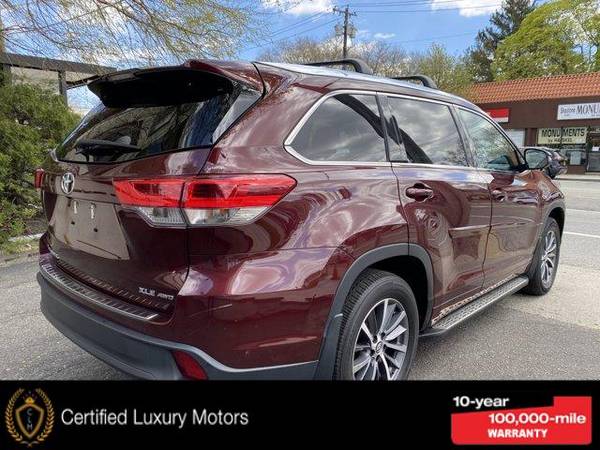 2018 Toyota Highlander XLE - - by dealer - vehicle for sale in Great Neck, NY – photo 6