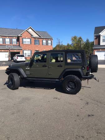 2015 Jeep Wrangler Unlimited - cars & trucks - by owner - vehicle... for sale in Bristow, District Of Columbia – photo 2