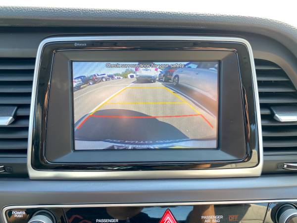2018 HYUNDAI SONATA SE 1OWNER APPLE CARPLAY LOW MILAGE BLIND SPOT... for sale in Winchester, VA – photo 9