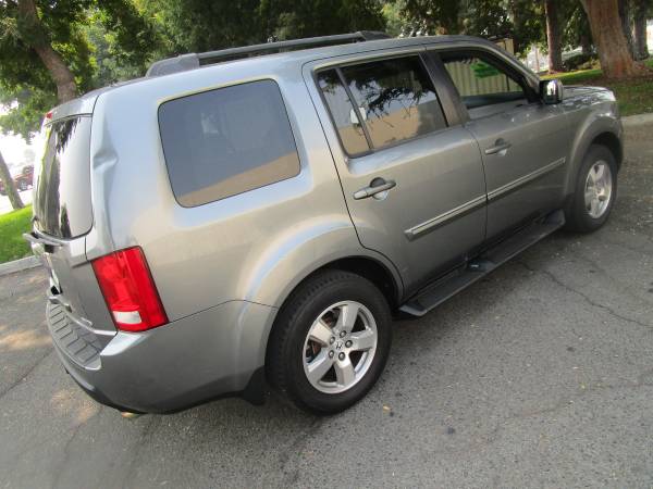 XXXXX 2009 Honda Pilot EX-L 1 OWNER 4x4 ONLY 140,000 miles LOADED... for sale in Fresno, CA – photo 2